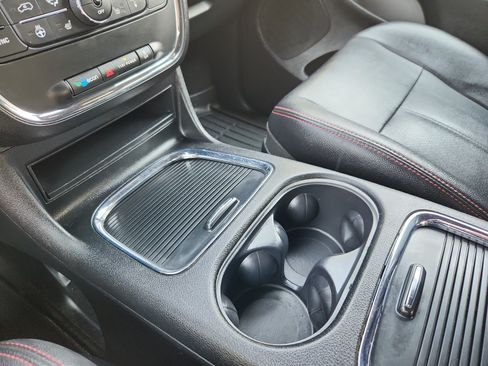 Used 2019 Dodge Grand Caravan GT FWD image 24