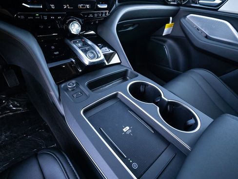 New 2026 Acura MDX SH-AWD image 24