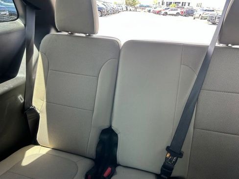 Used 2023 Chevrolet Traverse LT FWD image 26
