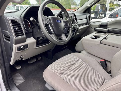 Used 2021 Ford F550 4x4 Regular Cab Super Duty image 15