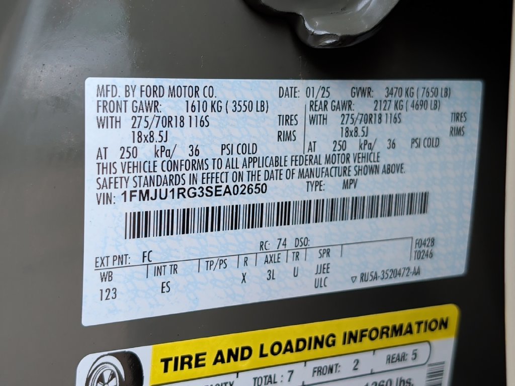 Used 2025 Ford Expedition Tremor AWD/4WD image 40