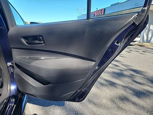 Used 2022 Toyota Corolla LE image 42