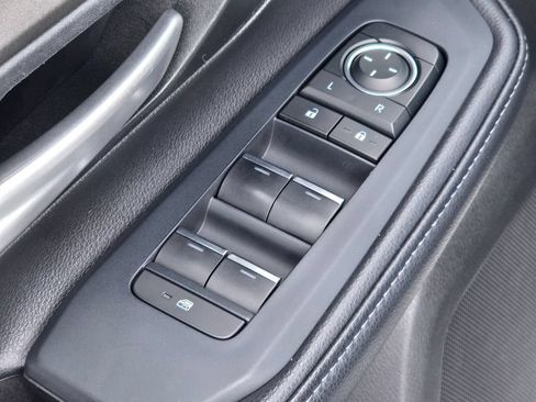 Used 2024 Toyota Grand Highlander AWD image 33
