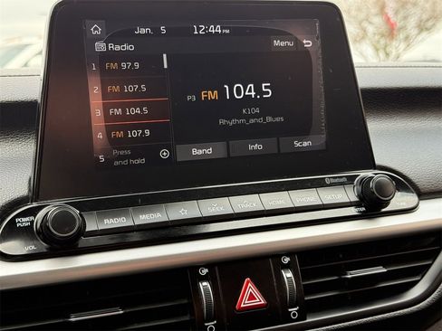 Used 2020 Kia Forte LXS image 18