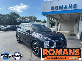 Used 2022 Mitsubishi Outlander SEL image 1