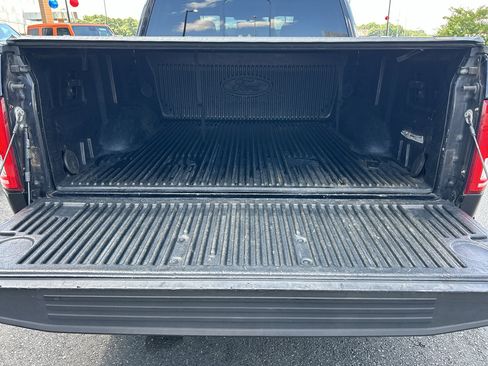 Used 2015 Ford F150 XLT w/ Equipment Group 301A Mid image 10