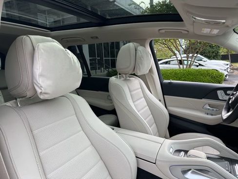 New 2026 Mercedes-Benz GLS 450 4MATIC image 37