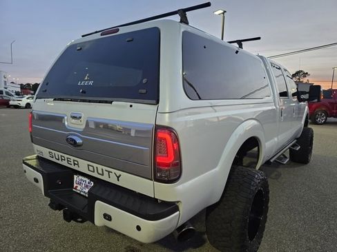 Used 2015 Ford F250 Platinum image 8