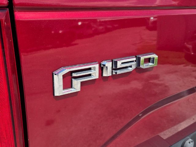 Used 2017 Ford F150 XLT w/ Equipment Group 302A Luxury AWD/4WD image 14