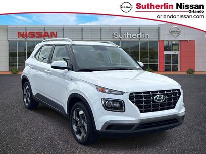 Used 2025 Hyundai Venue SEL