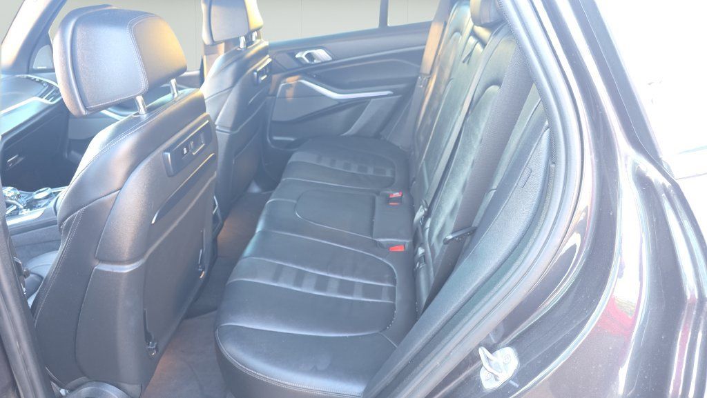 Used 2020 BMW X5 sDrive40i w/ Premium Package RWD image 14