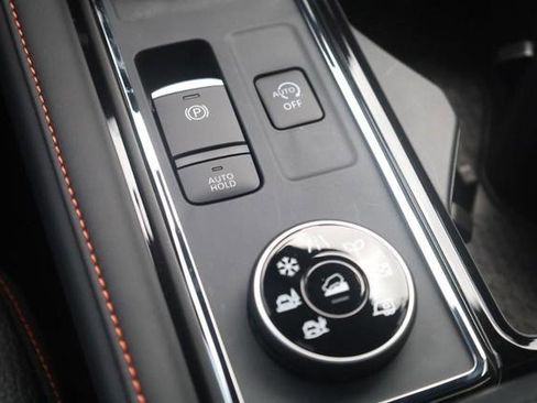New 2026 Nissan Pathfinder Rock Creek AWD/4WD image 18