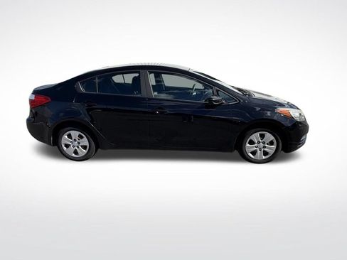 Used 2016 Kia Forte LX FWD image 7