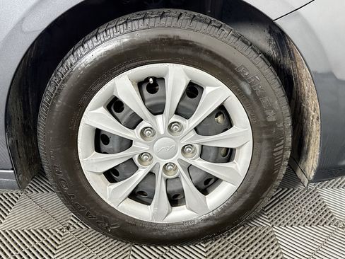 Used 2024 Kia Forte LX image 49