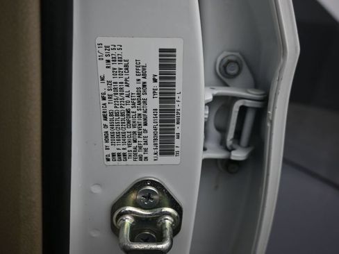 Used 2015 Acura RDX FWD image 19