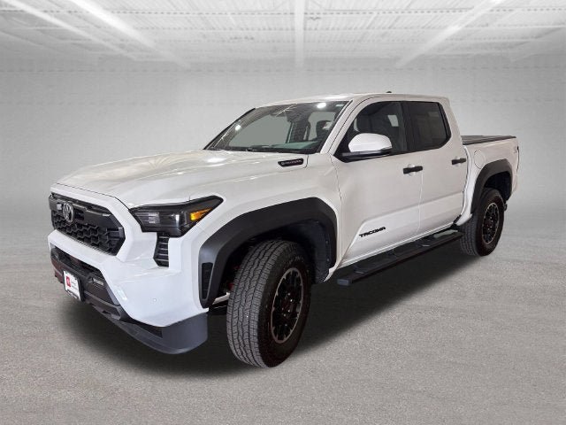 Certified 2025 Toyota Tacoma TRD Off-Road w/ TRD Off Road Upgrade Package AWD/4WD image 9