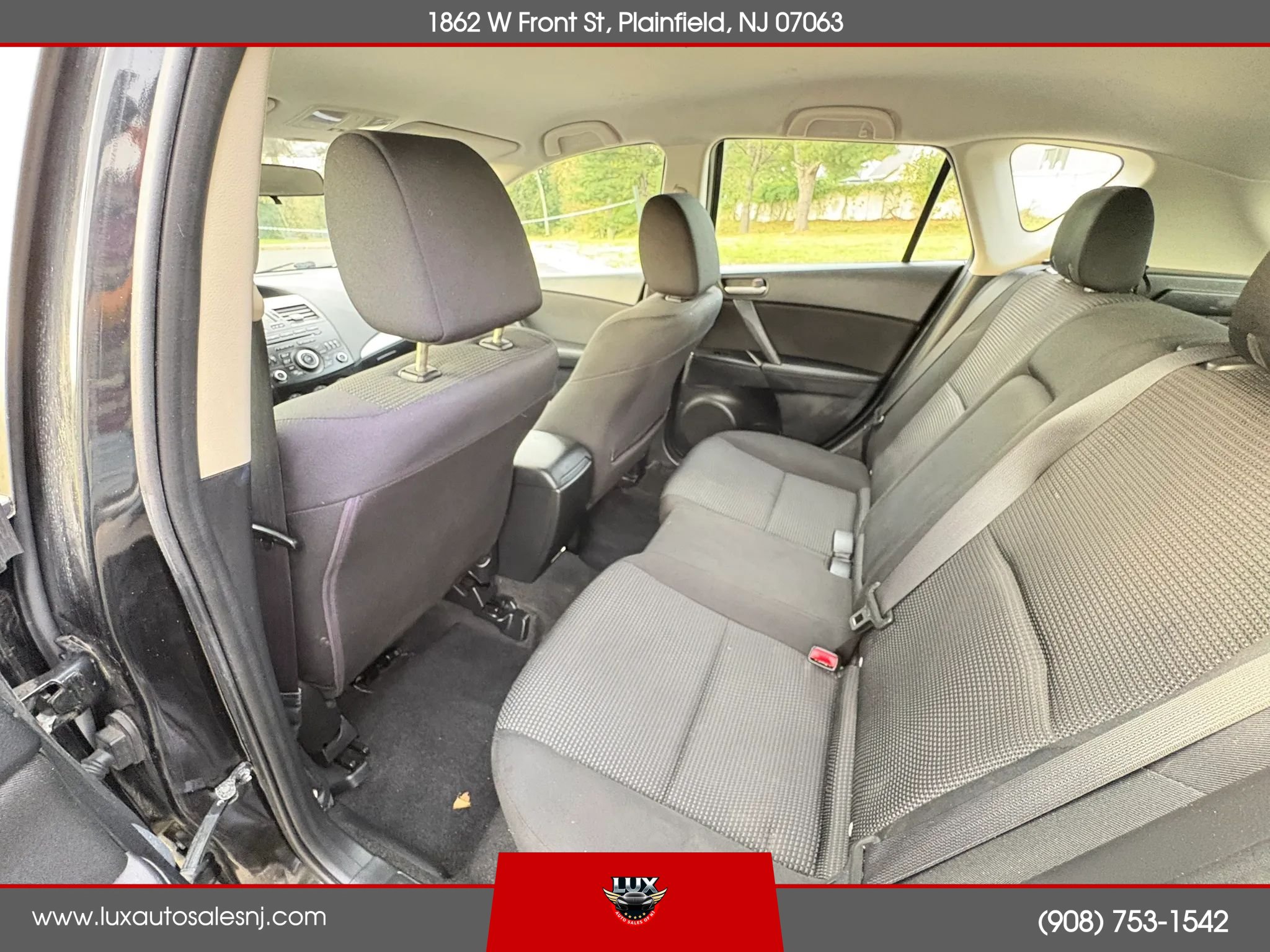Used 2012 MAZDA MAZDA3 i Touring FWD image 31