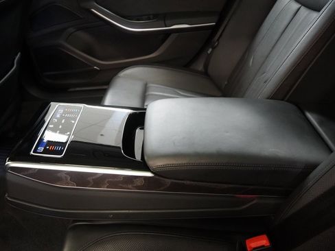 Used 2022 Audi A8 L 3.0T image 31