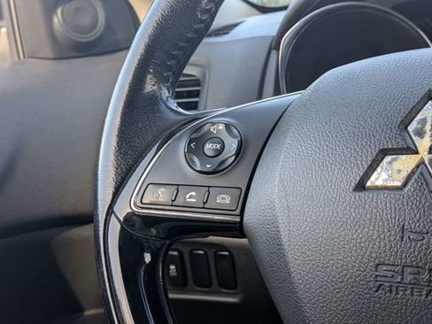 Used 2016 Mitsubishi Outlander Sport SE image 25