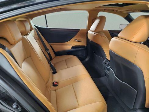 New 2025 Lexus ES 350 w/ Premium Package image 23