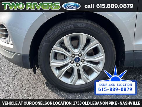 Used 2021 Ford Edge Titanium FWD image 14