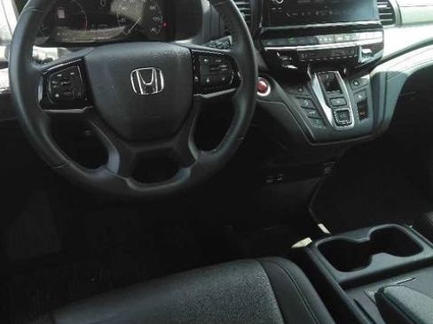 Used 2025 Honda Odyssey EX-L image 6