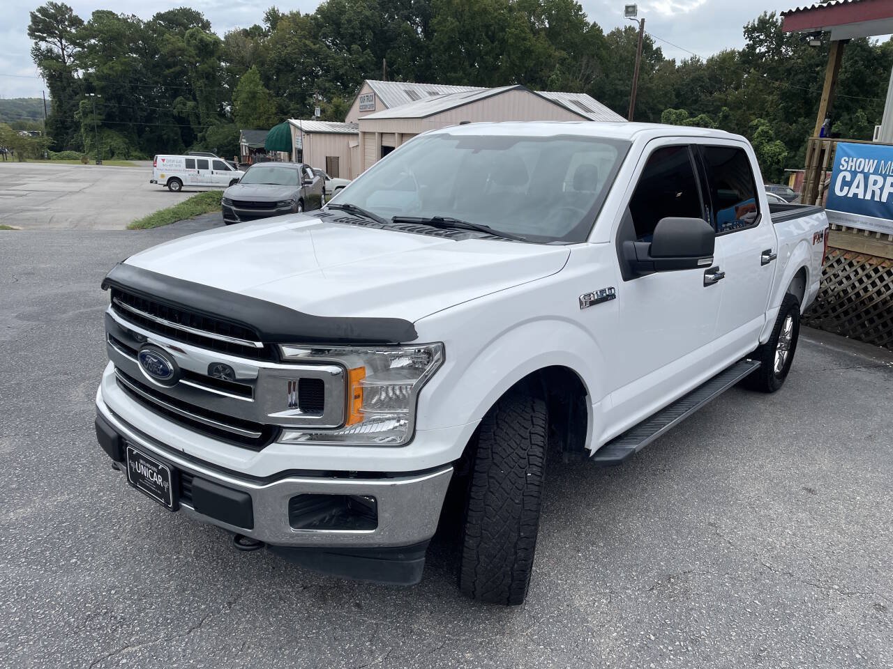 Used 2018 Ford F150 XLT w/ Equipment Group 301A Mid AWD/4WD image 3