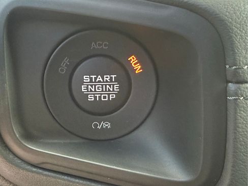 New 2026 Jeep Gladiator Mojave AWD/4WD image 24