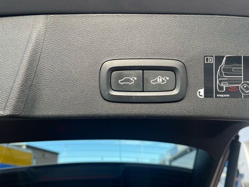 Used 2020 Volvo XC40 T5 Inscription image 25