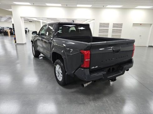 New 2026 Toyota Tacoma SR5 image 4