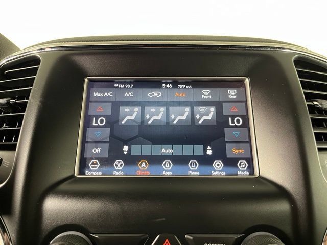 Used 2019 Jeep Grand Cherokee Laredo AWD/4WD image 27
