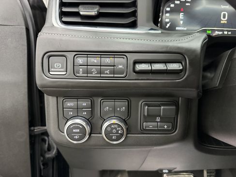 Used 2023 GMC Yukon XL Denali Ultimate w/ LPO, Floor Liner Package image 15