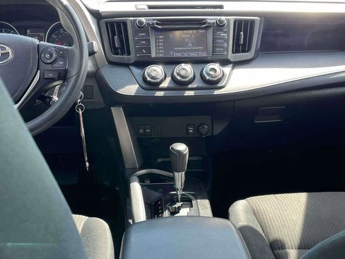 Used 2018 Toyota RAV4 LE w/ All Weather Liner Package AWD/4WD image 6