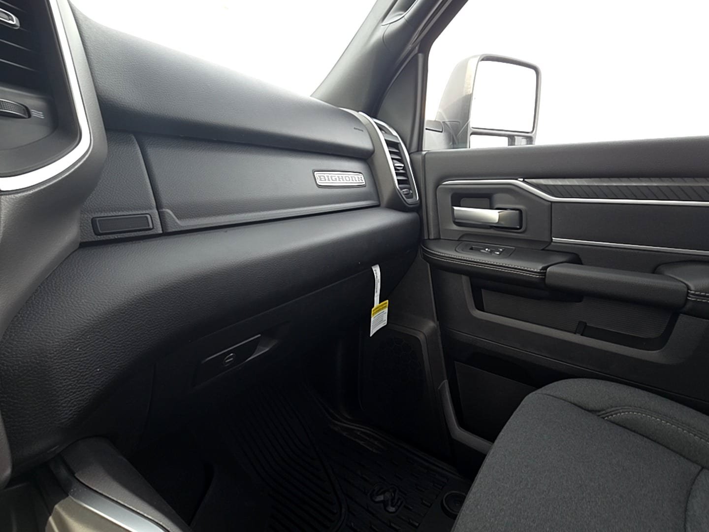 New 2026 RAM 3500 Big Horn AWD/4WD image 14