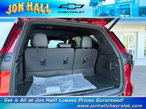 New 2026 Chevrolet Traverse RS w/ LPO, Floor Liner Package image 12