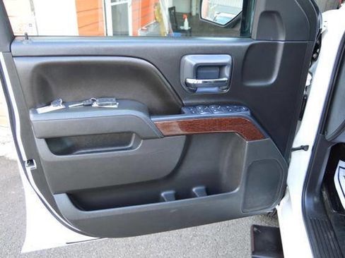 Used 2014 GMC Sierra 1500 SLE w/ SLE Value Package image 31