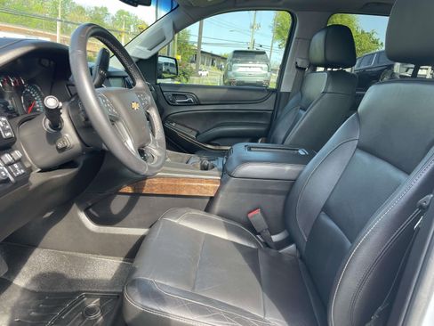 Used 2018 Chevrolet Tahoe LT image 24