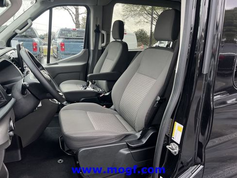 Used 2024 Ford Transit 350 XLT image 18