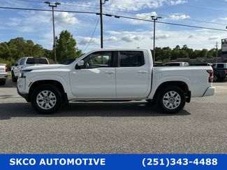 Used 2024 Nissan Frontier SV w/ SV Convenience Package RWD video 2