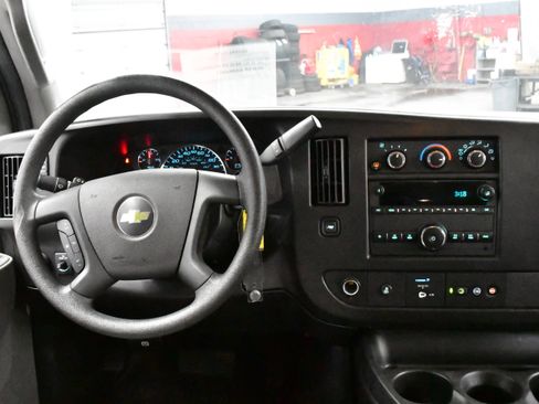 Used 2023 Chevrolet Express 3500 LS image 17