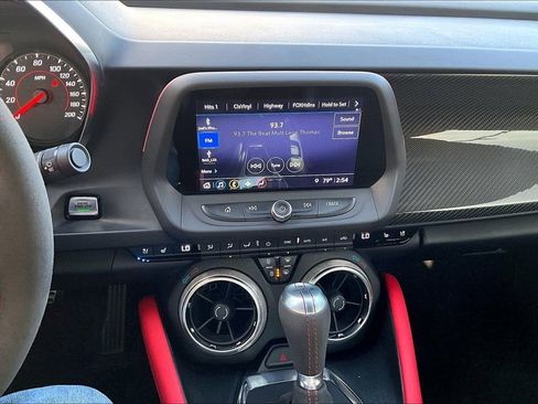 Used 2021 Chevrolet Camaro ZL1 image 31