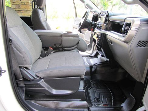 Used 2022 Ford F150 XL w/ Trailer Tow Package image 21