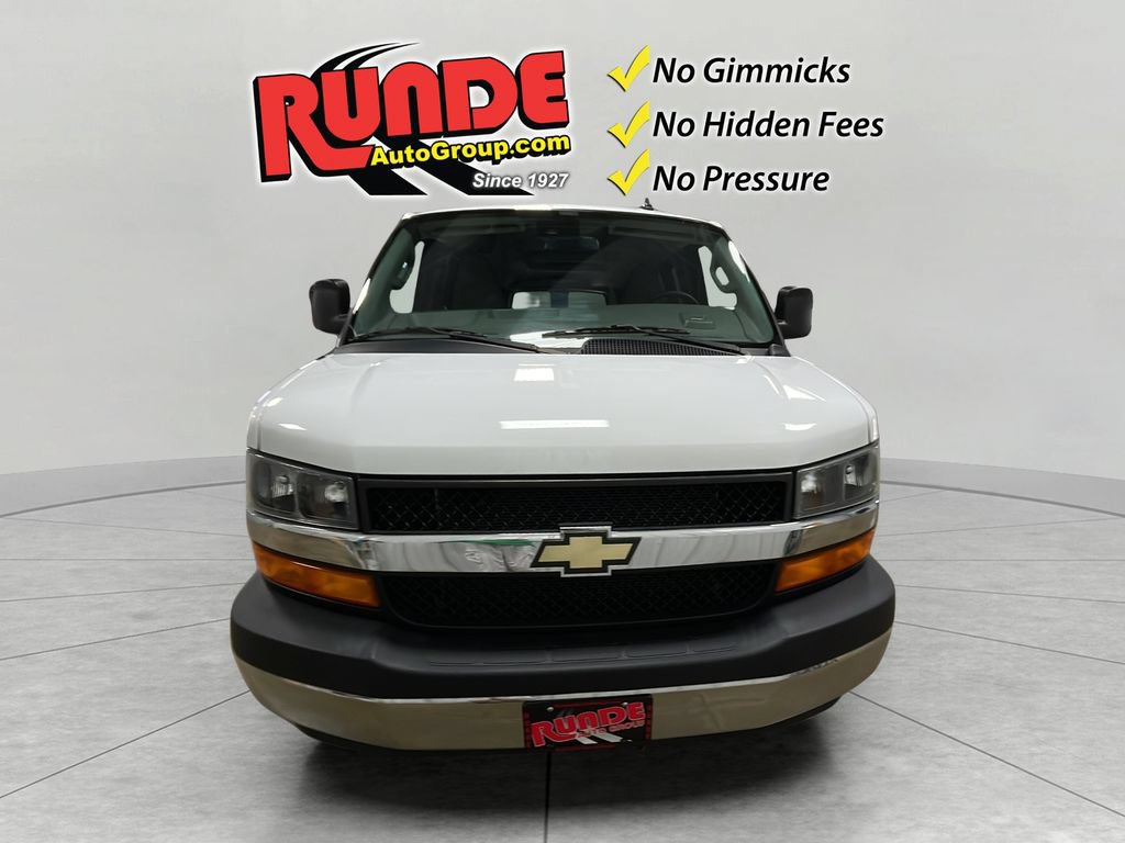 Used 2024 Chevrolet Express 3500 LT w/ LT Preferred Equipment Group RWD image 9