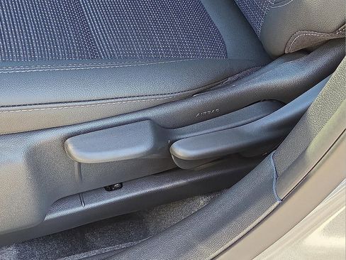 New 2026 Buick Envista Preferred image 14