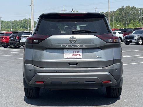 Used 2023 Nissan Rogue SL w/ SL Premium Package FWD image 15