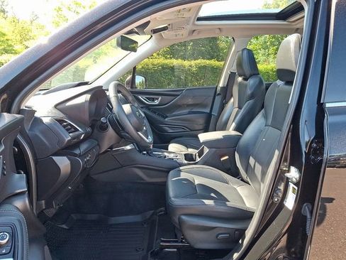 Used 2023 Subaru Forester Touring w/ Popular Package #2 AWD/4WD image 13