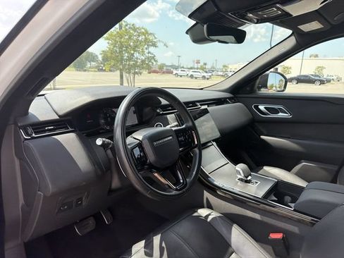Used 2025 Land Rover Range Rover Velar Dynamic SE AWD/4WD image 8