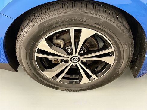 Used 2022 Nissan Sentra SV w/ All-Weather Package FWD image 11