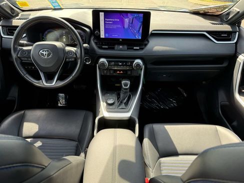Used 2023 Toyota RAV4 XSE AWD/4WD image 15