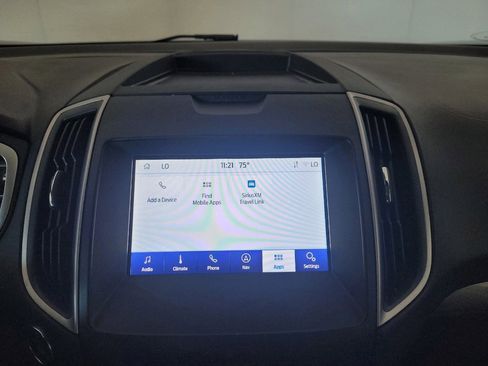 Used 2020 Ford Edge SEL AWD/4WD image 25